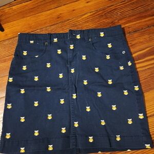 G.H. Bass & Co. Dark Blue Skirt with Yellow Owl Pattern And Pockets